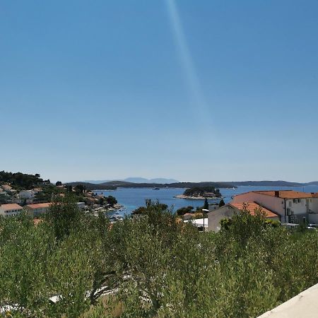 Apartment Buzolic Hvar Town Esterno foto